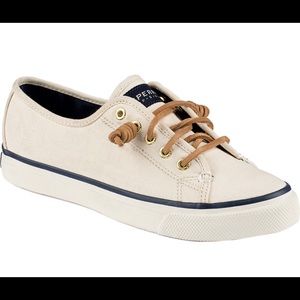 Sperry Seacoast Canvas Shoe-Ivory